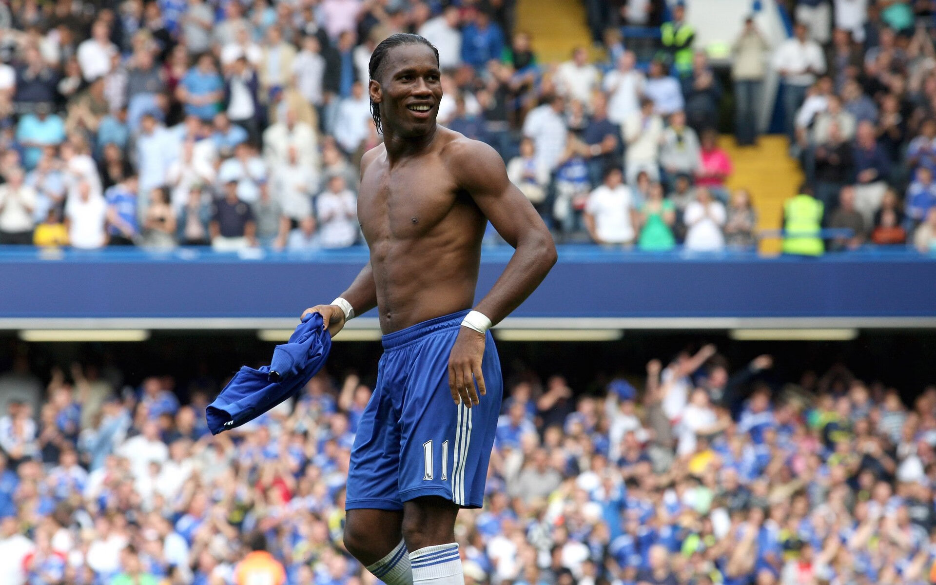 JiuyouAPP下载-巴黎圣日耳曼再度夺冠，法甲霸主地位巩固